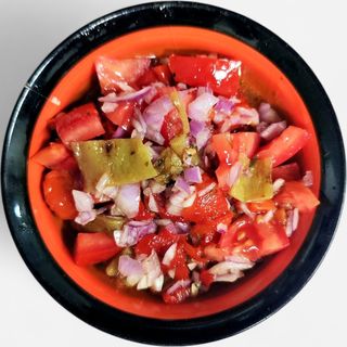 MORAVSKA SALATA NOVO