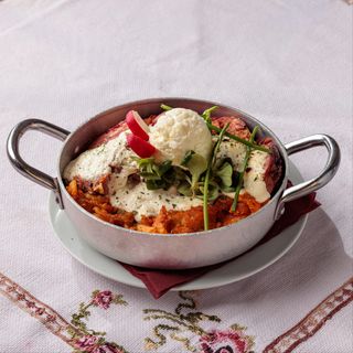Butkica u sosu od rena sa kajmakom -  mala porcija 500G