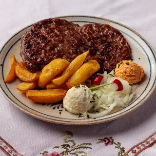 Pljeskavica od junećeg mesa 250G