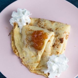 Palačinke džem-kajsija