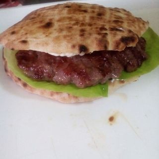 Mala pljeskavica