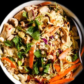 Piletina sa kikirikijem