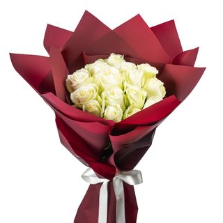 Okrugli buket nežnih ruža M