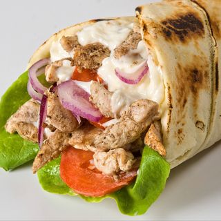 Shawarma dejaj sendvič
