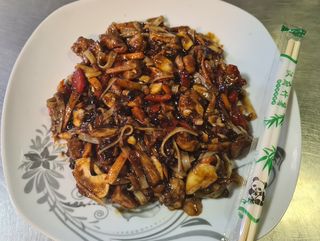 Piletina u ljutom Szechuan sosu, 550g