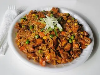 Pirinač sa mesom i povrćem 300 g