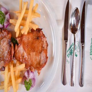 Punjeni pileći batak