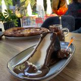 San Sebastian cheesecake