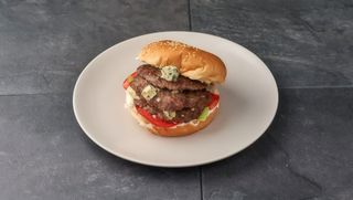 Trodupli blu kadilak burger