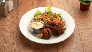 Falafel porcija