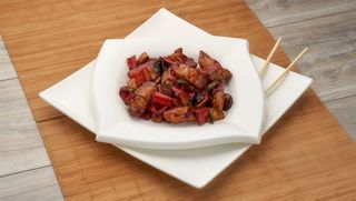 Pohovano meso od krabe sa povrćem u slatko-ljuto-kiselom sosu