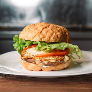 Egg burger