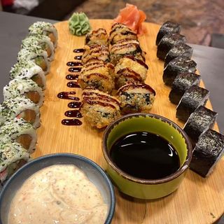 25-Mesani sushi set/Mixed Sushi Set  24kom