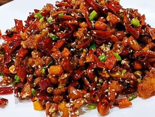 C03-209 Pikantna piletina