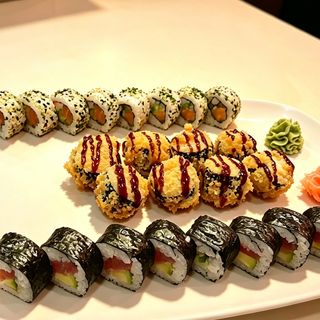 25-Mesani sushi set/Mixed Sushi Set  24kom