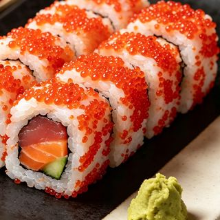 39-classic sushi roll  8kom