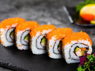 3-classic sushi roll  8kom