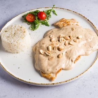 Piletina sa kikirikijem