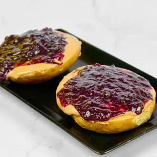 PB Jelly bagel posno
