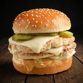 Grand Chicken Cheeseburger