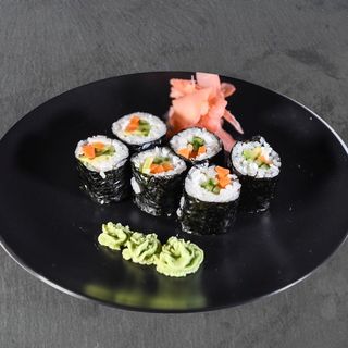 Veggie maki