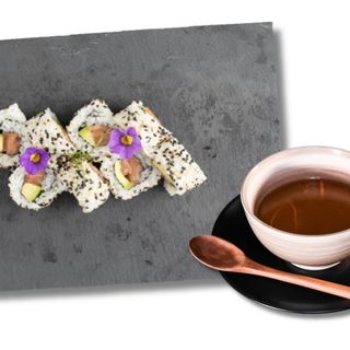 Avokado to sakana + Miso supa