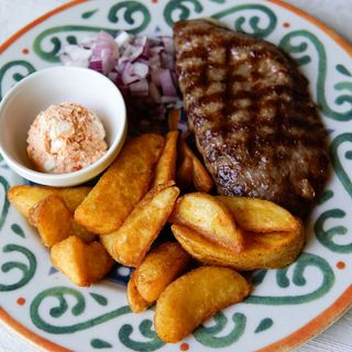 Mala punjena pljeskavica