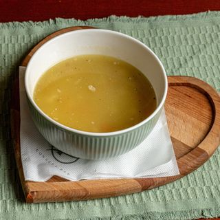 Domaća kokošija supa