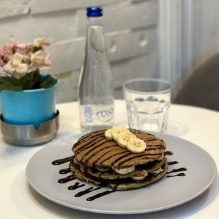 Palačinka proteinska sa kremom i bananama