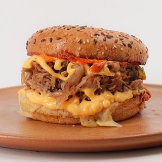 Sač burger sa junetinom