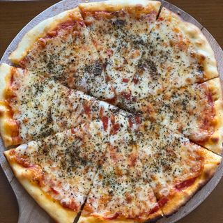 Pizza po izboru pola - pola 