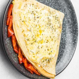 Palačinka sa kulenom, pavlakom i kačkavaljem