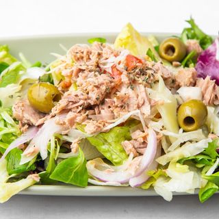Tuna salata