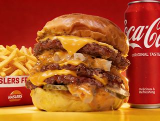 COMBO (TRIPLE) 7TH STREET CHEESEBURGER