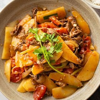 Teletina sa krompirom u soja sosu