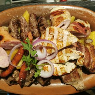 Mešano meso Evropa za dve osobe 800g