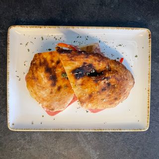 Posni sendvič sa tunjevinom