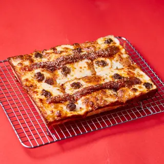 Italian Sausage Detroit Pizza