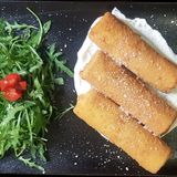 Piroška sa šunkom i kačkavaljem ili sa sirom