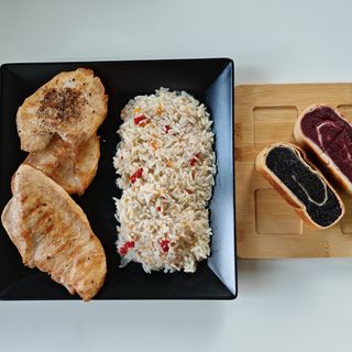 KOMPLET OBROK - grilovano belo meso i riža