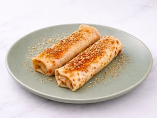 Domaće palačinke sa džemom i orasima u mleku