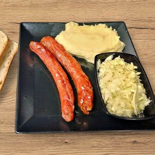 KOMPLET OBROK - Pivska kobasica i pire