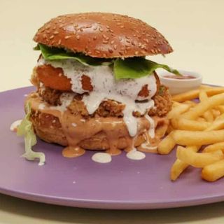 Cheesy Chicken Burger 