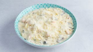 Pasta Alfredo de pollo