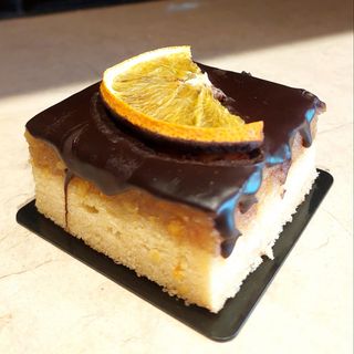 Oranž kejk