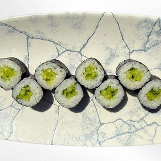 Maki krastavac filadelfija 8 komada