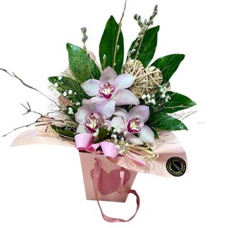 Roze box sa orhidejama