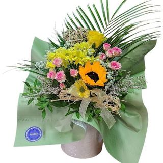 Veći šareni box-mix pet cvetova