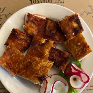 Praseće pečenje sa kostima 1kg