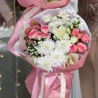 Bouquet in pastel colors, medium size